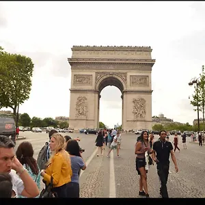 Champs Elysees 1 Appartement