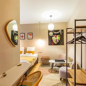  Apartment Lovely In The Heart Of